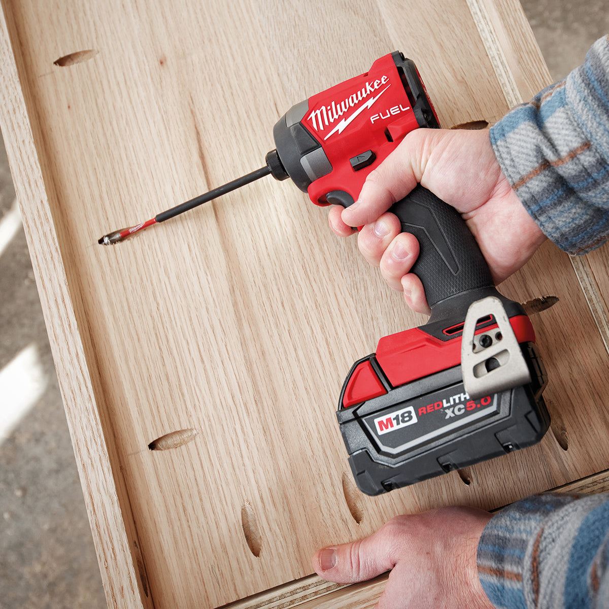 Milwaukee M18FID3-0 18V Fuel Brushless 1/4" Impact Driver with 1 x 3.0Ah Battery Charger & Bag