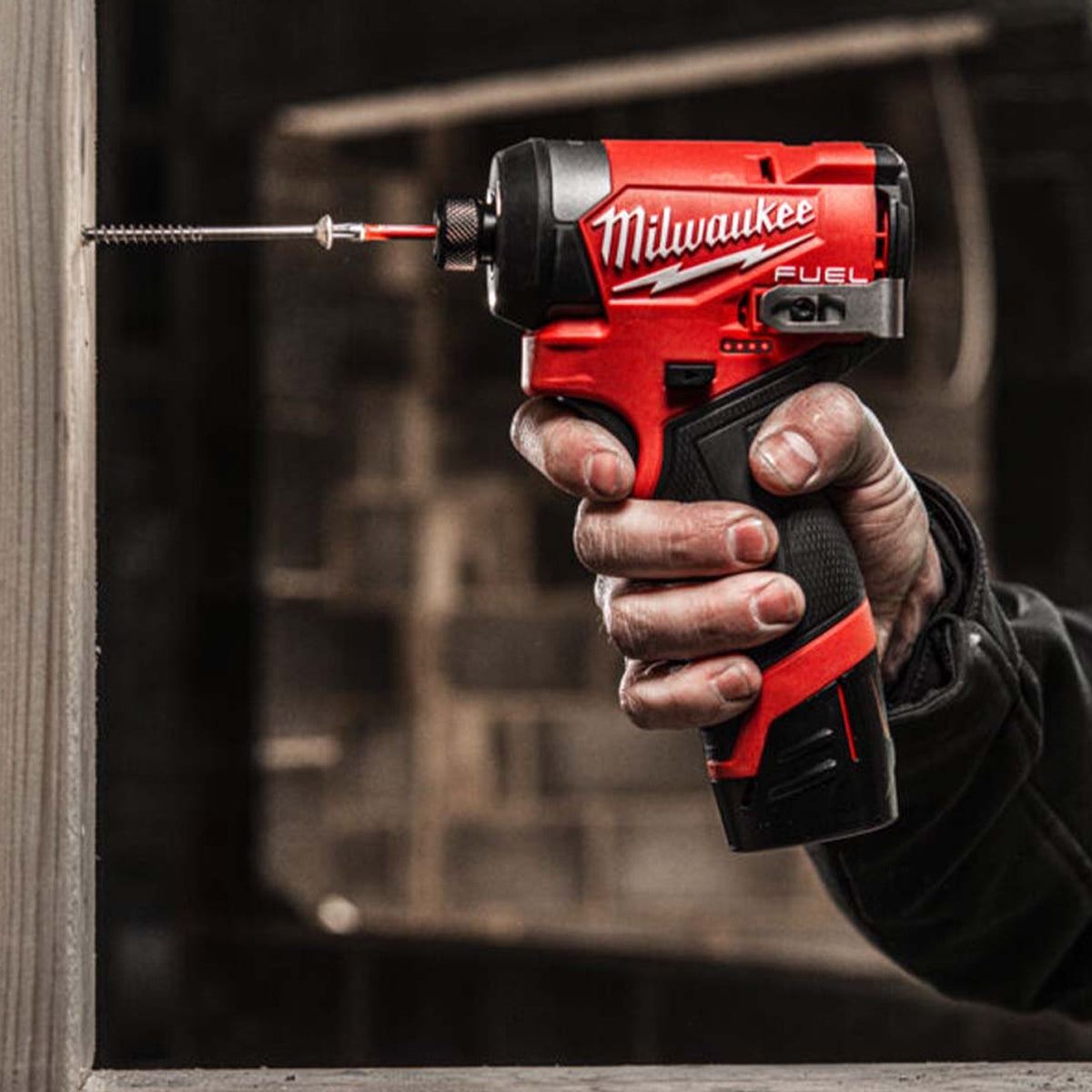 Milwaukee M12FID2-0 12V Brushless Impact Driver with 1 x 2.5Ah Battery & Charger